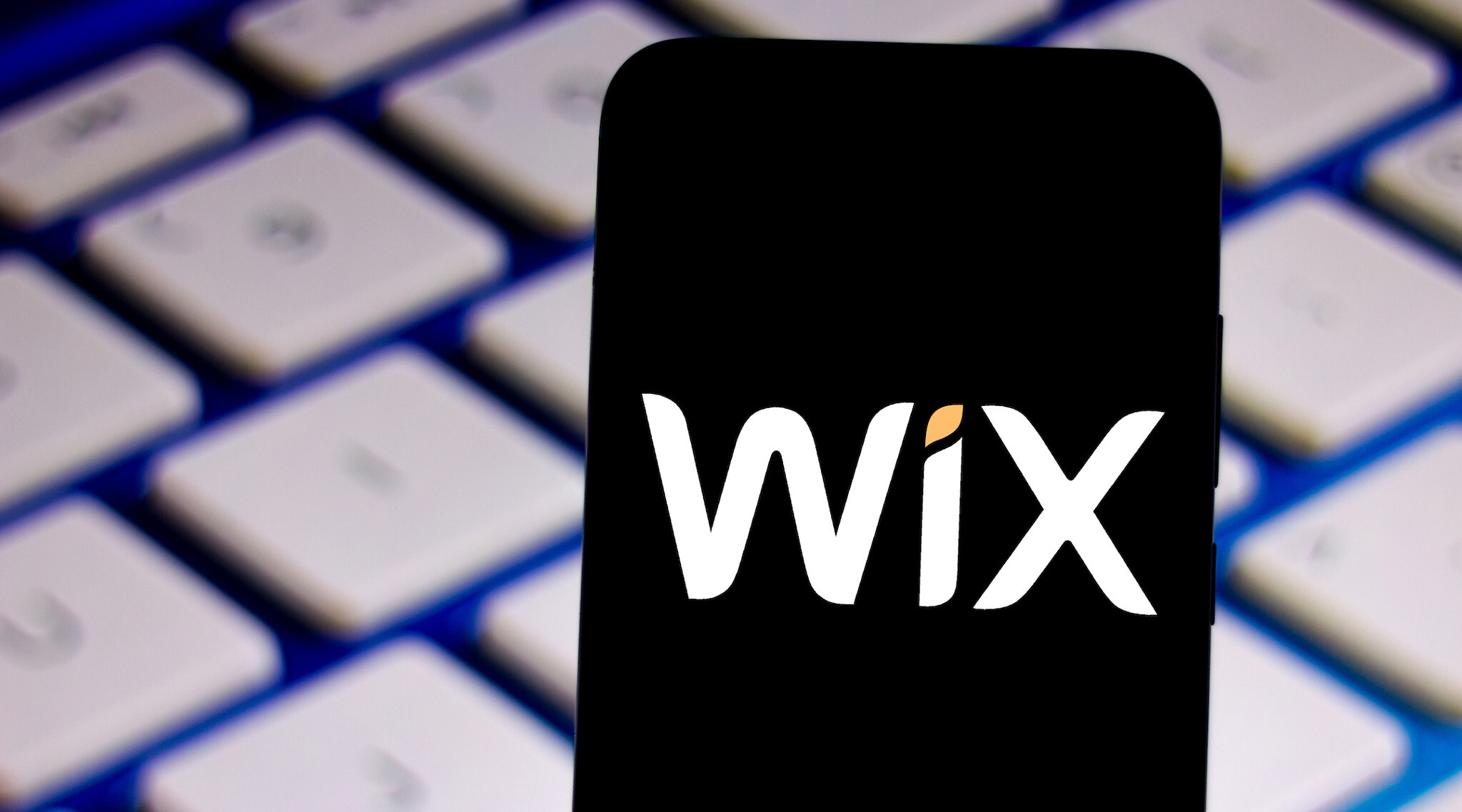 ويكس Wix شركة تنتحل صفة العالمية .. احذرها